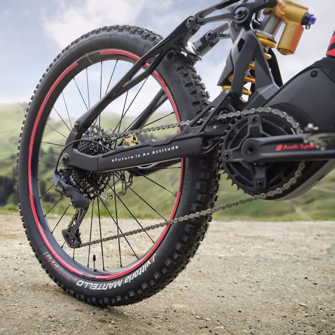 Audi electric mountain bike - Aimoptic