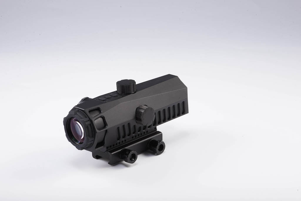 SABER Dot Sight 4x32 - Aimoptic
