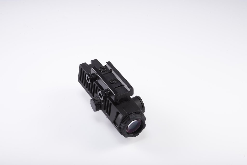 SABER Dot Sight 4x32 - Aimoptic
